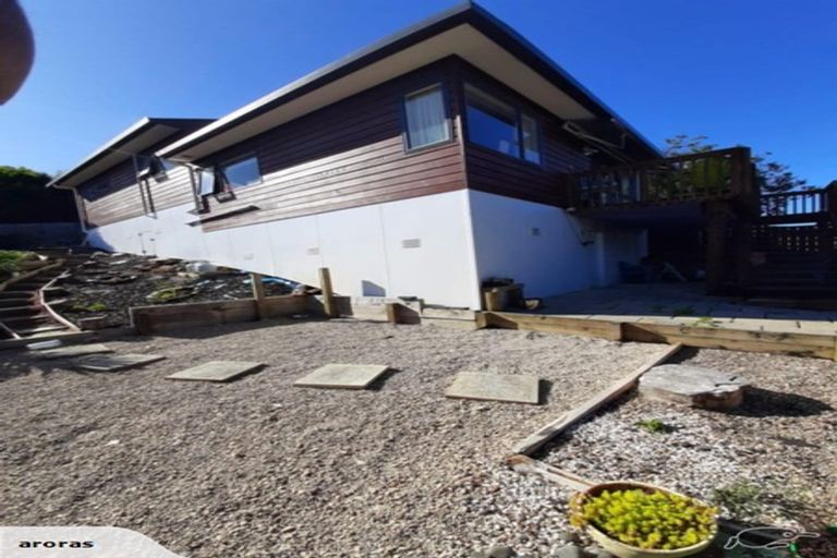 Photo of property in 3/20 Glen Vista Place, Bayview, Auckland, 0629