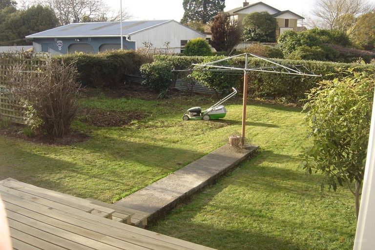 Photo of property in 10 Parsonage Road, Waimate, 7924