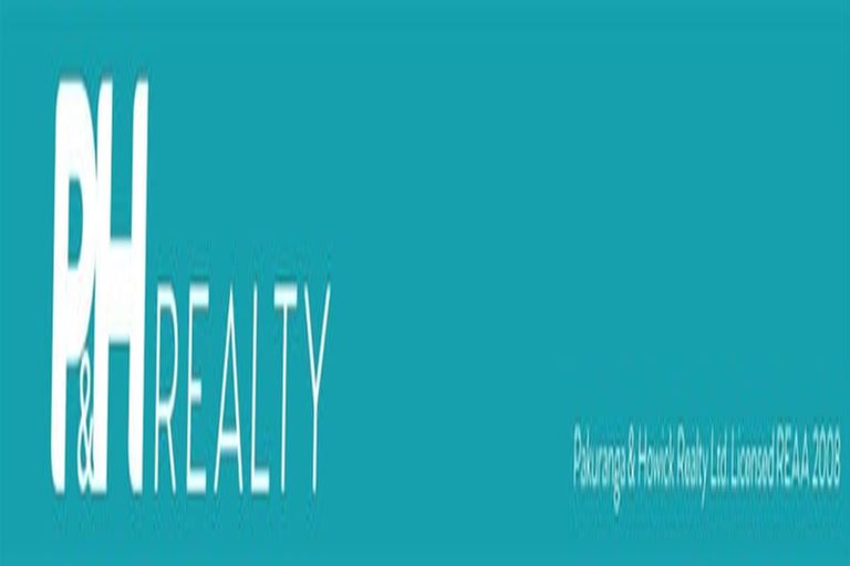 Photo of property in 1/15 Venus Place, Half Moon Bay, Auckland, 2012