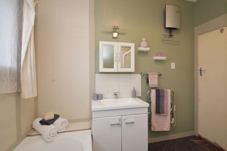 Photo of property in 26 Dyson Street, Strathern, Invercargill, 9812