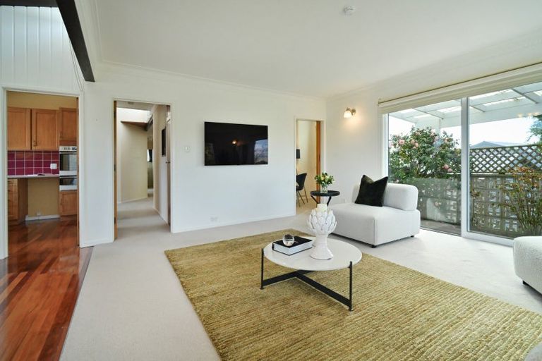 Photo of property in 2 Rakau Street, Havelock North, 4130