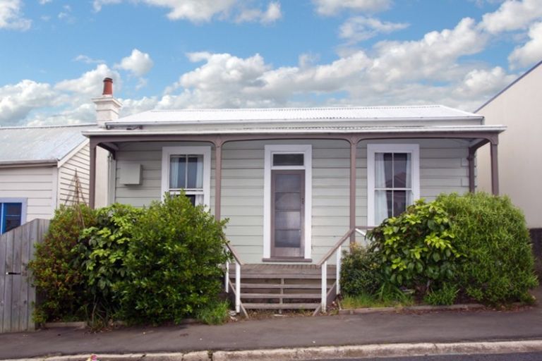 Photo of property in 14 Peel Street, Mornington, Dunedin, 9011