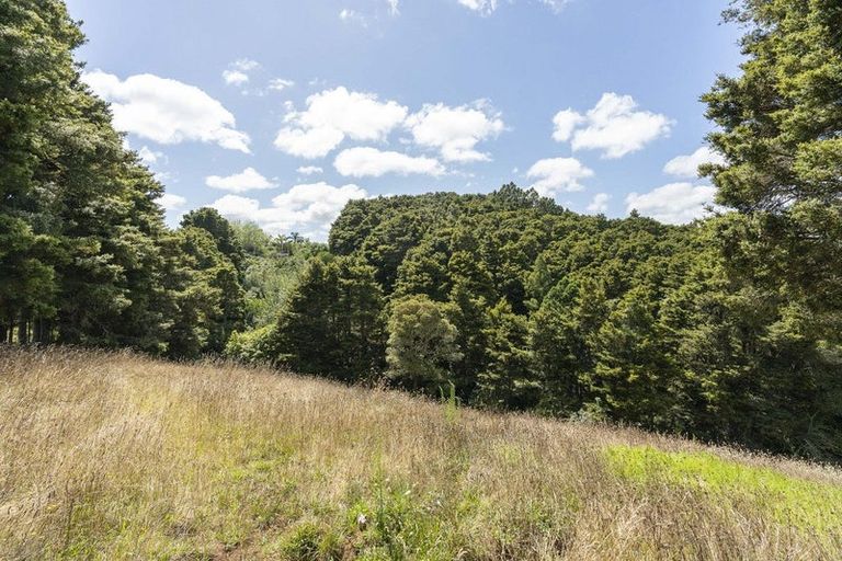 Photo of property in 84 Tudehope Road, Matarau, Kamo, 0185