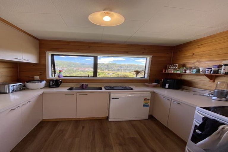 Photo of property in 33a Bould Street, Johnsonville, Wellington, 6037