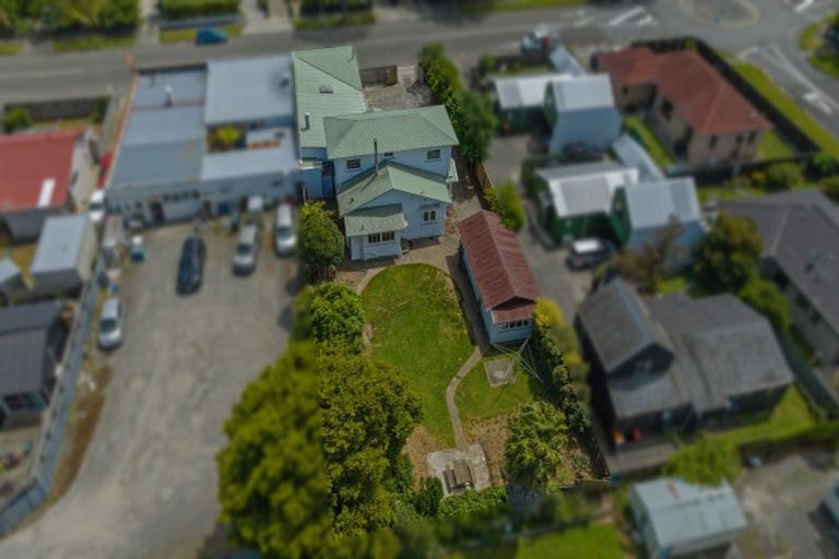 Photo of property in 64 Limbrick Street, Terrace End, Palmerston North, 4410