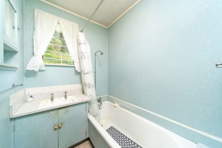 Photo of property in 34 Tuatara Drive, Te Kamo, Whangarei, 0112