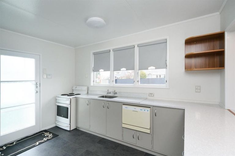 Photo of property in 66 High Street, Marton, 4710