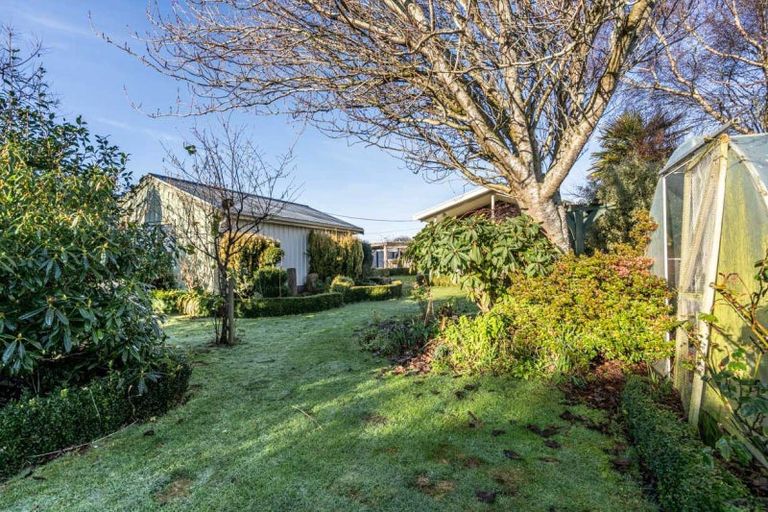 Photo of property in 65 Kilmarnock Street, Wallacetown, 9816