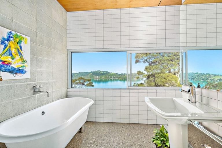 Photo of property in 74 Ridge Road, Mahurangi East, Warkworth, 0982