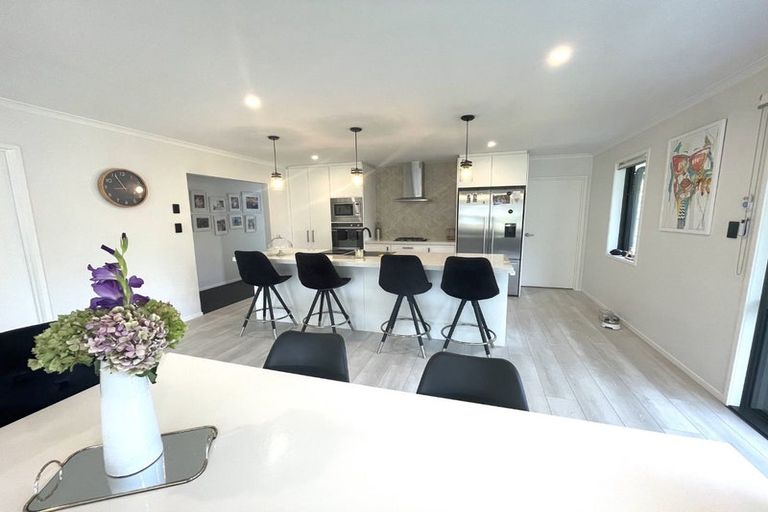 Photo of property in 3 Riverboat Lane, Helensville, 0800