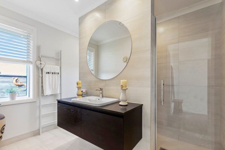 Photo of property in 9 Goldstone Place, Omokoroa, 3114