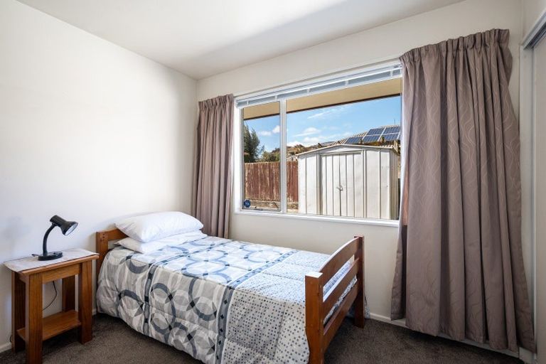 Photo of property in 22 Coleridge Place, Stoke, Nelson, 7011
