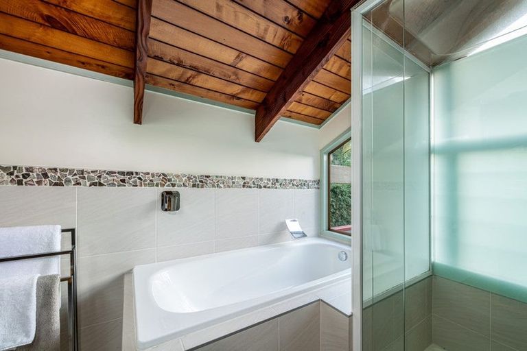 Photo of property in 262a Beach Road, Campbells Bay, Auckland, 0630