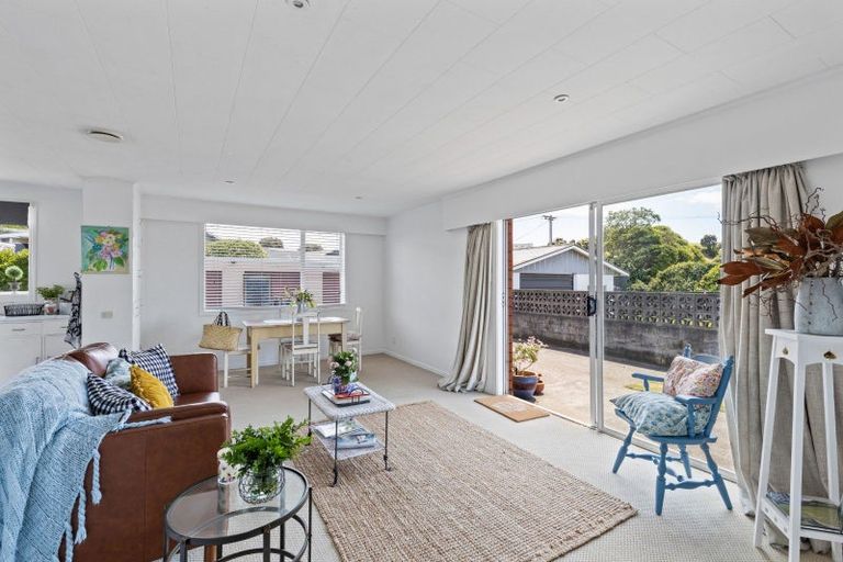 Photo of property in 2/13 Nugent Street, Bell Block, New Plymouth, 4312