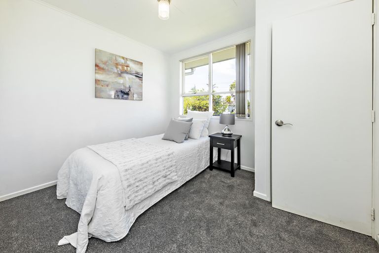 Photo of property in 13 Steven Street, Mangere East, Auckland, 2024