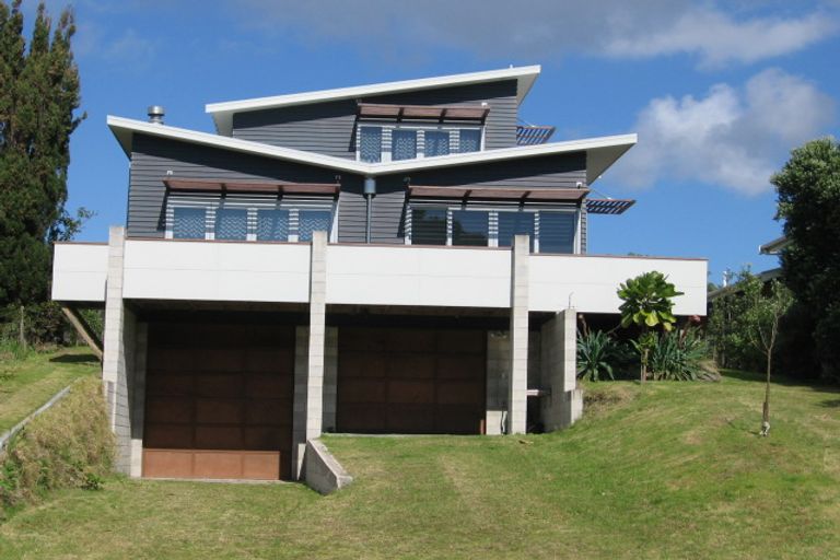 Photo of property in 327 Tangiora Avenue, Whangapoua, Coromandel, 3582