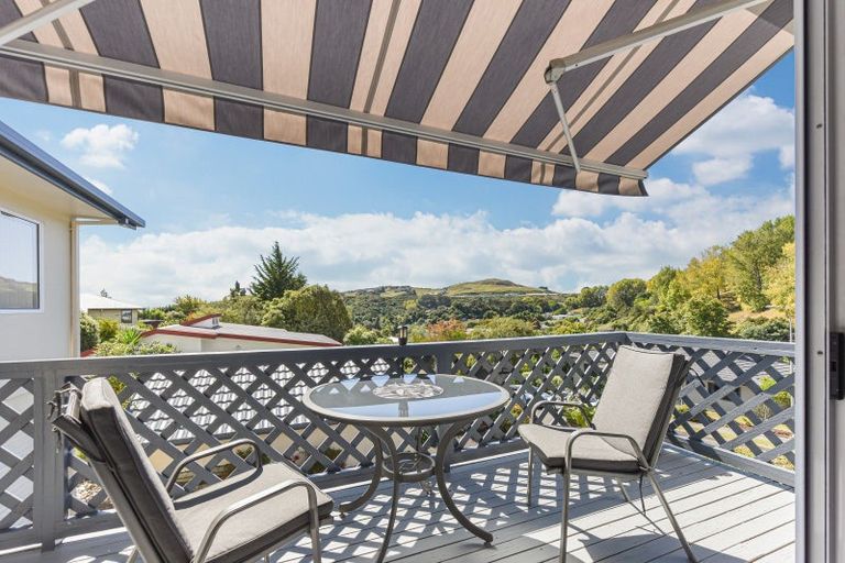 Photo of property in 1 Avalon Place, Enner Glynn, Nelson, 7011