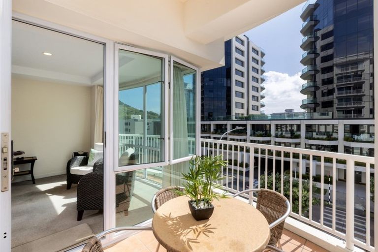 Photo of property in 16/12 Maunganui Road, Mount Maunganui, 3116
