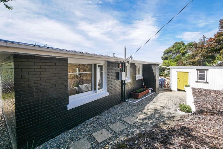 Photo of property in 7 Avoca Street, Mornington, Dunedin, 9011