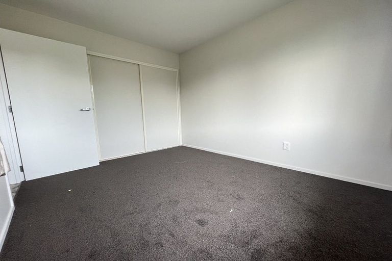 Photo of property in 9 Kydd Lane, Hornby, Christchurch, 8042