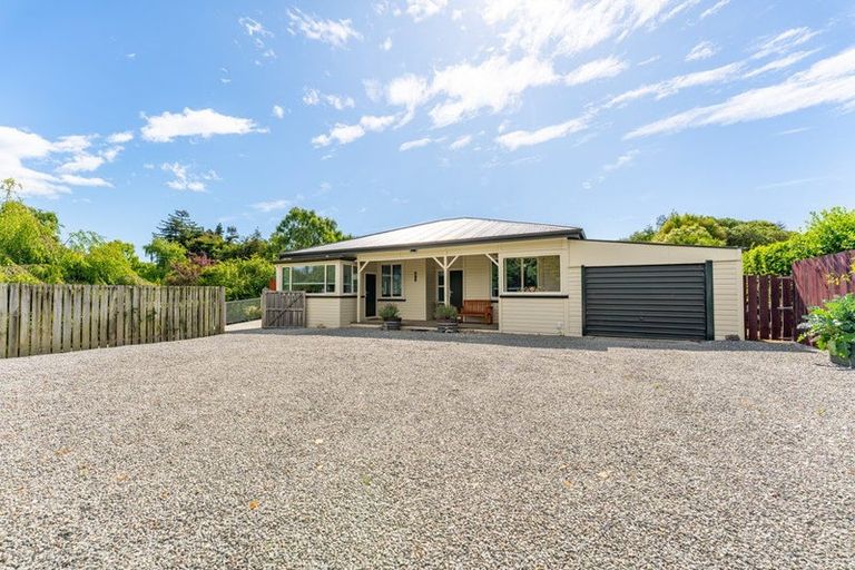 Photo of property in 8 London Street, Hampden, 9410