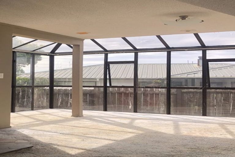 Photo of property in 1/6 Jasmine Grove, Maungaraki, Lower Hutt, 5010