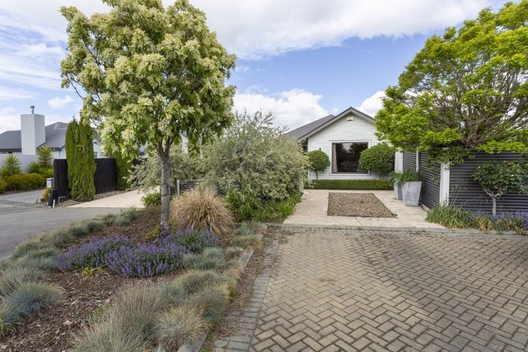 Photo of property in 14 Hideaway Gate, Parklands, Christchurch, 8083