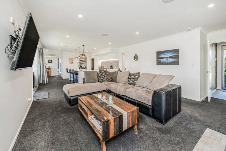 Photo of property in 43 Jean Archie Drive, Rolleston, 7614