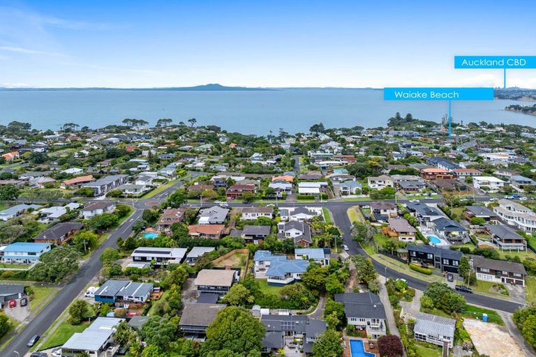 Photo of property in 18a Willis Street, Torbay, Auckland, 0630