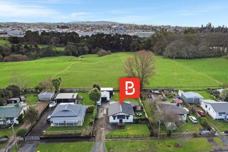 Photo of property in 32 Eynon Road, Morrinsville, 3300