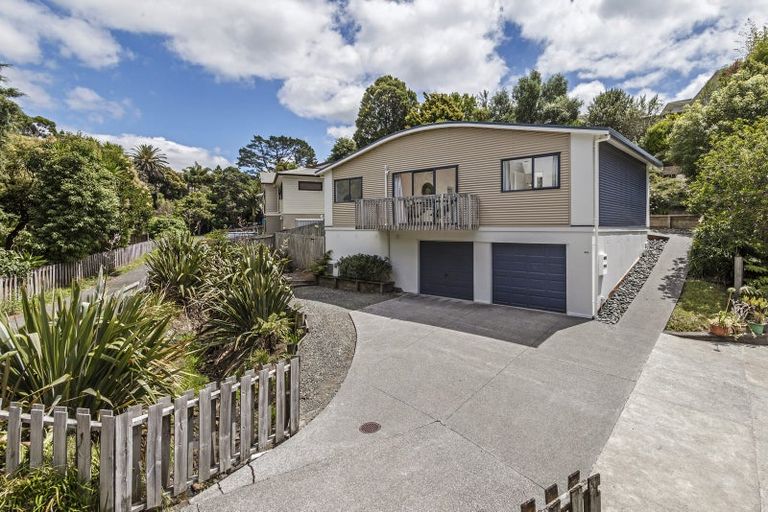 Photo of property in 40f Weatherly Road, Torbay, Auckland, 0630