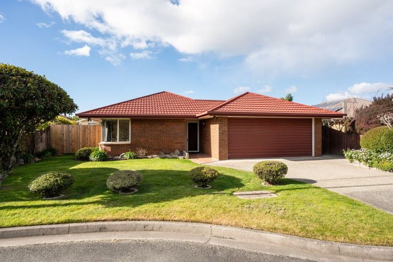 Photo of property in 22 Coleridge Place, Stoke, Nelson, 7011