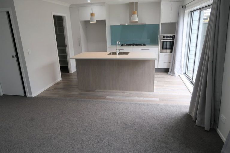 Photo of property in 14 Taiko Place, Kenepuru, Porirua, 5022