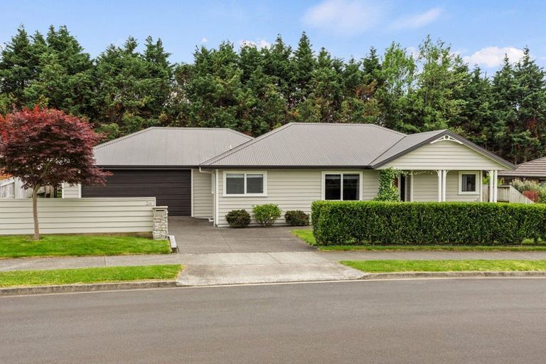 Photo of property in 26 Bertrowe Drive, Ohauiti, Tauranga, 3112