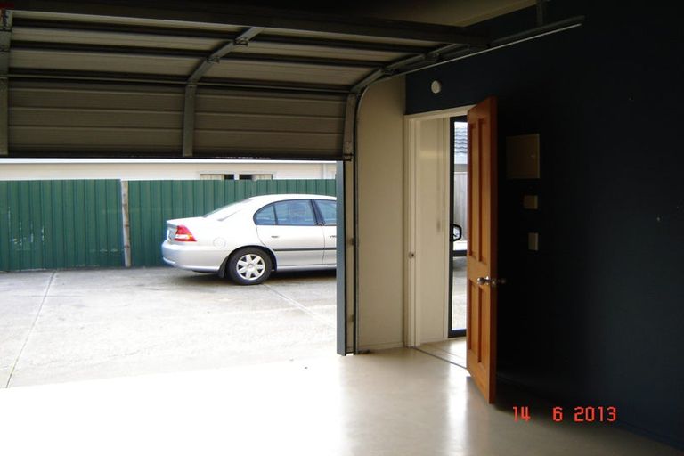 Photo of property in 76 Edgewater Drive, Pakuranga, Auckland, 2010