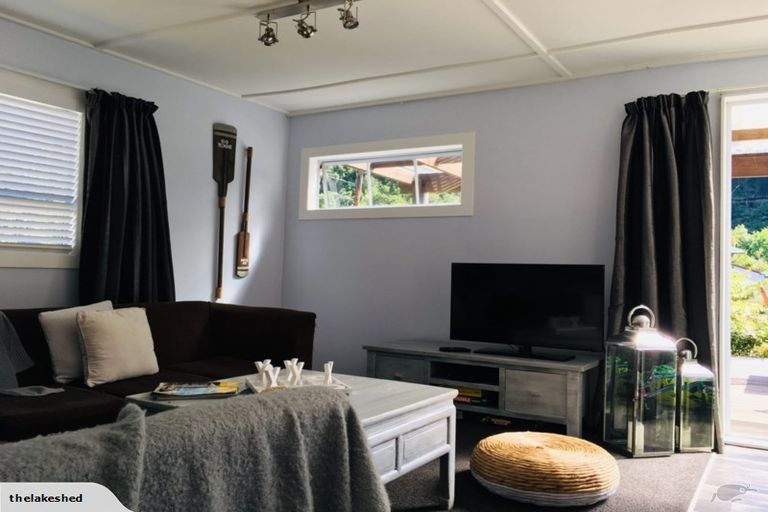 Photo of property in 2 Chingford Road, Lake Rotoma, Rotorua, 3074