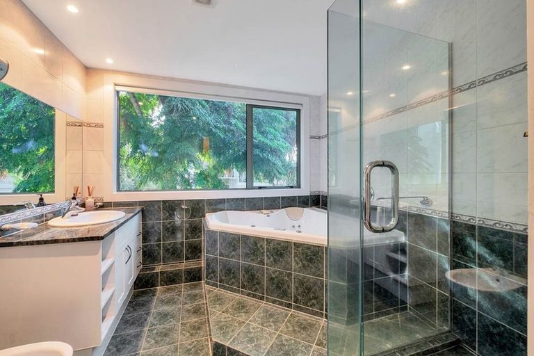 Photo of property in 1/8 Sarsfield Street, Herne Bay, Auckland, 1011