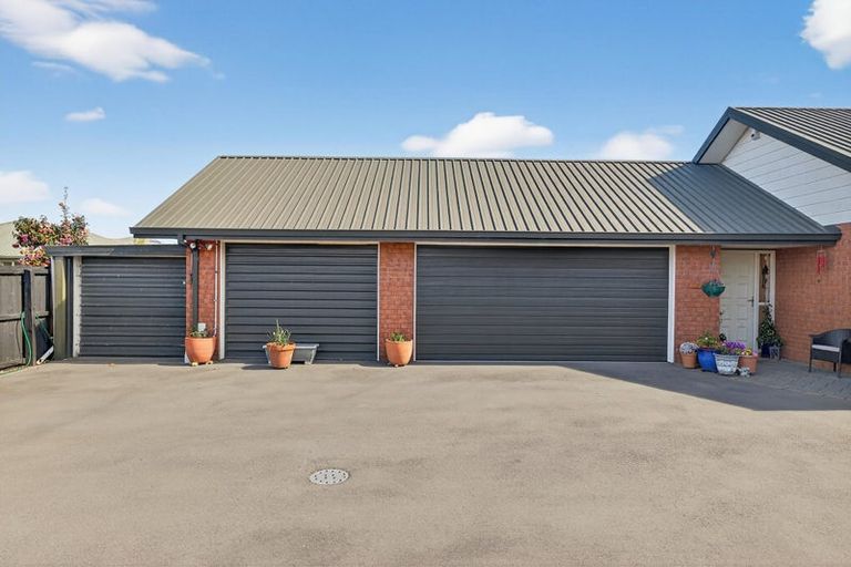 Photo of property in 4 Windward Lane, Bromley, Christchurch, 8062