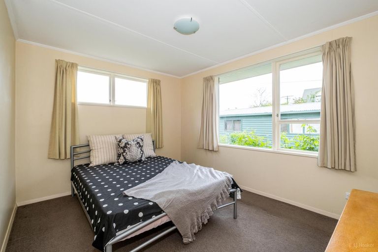 Photo of property in 18 Jollie Street, Geraldine, 7930