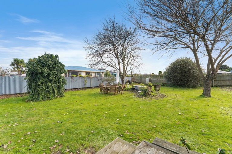 Photo of property in 21 Dunstan Street, Otaki, 5512