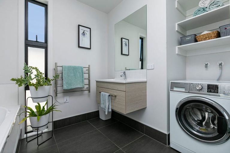 Photo of property in 3/4165 Great North Road, Glen Eden, Auckland, 0602