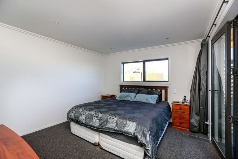 Photo of property in 37 Upper Pitone Road, Pitone, New Plymouth, 4374