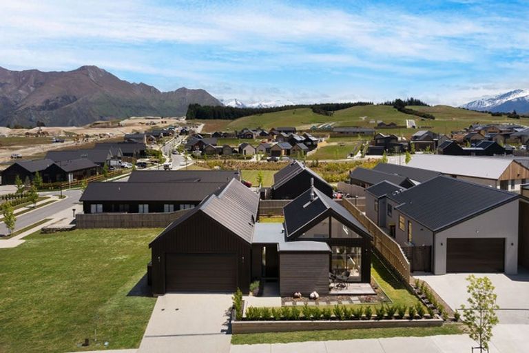 Photo of property in Northlake, 15 Riverslea Road, Wanaka, 9305