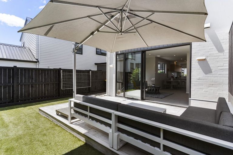 Photo of property in 2a Treloar Crescent, Hobsonville, Auckland, 0616
