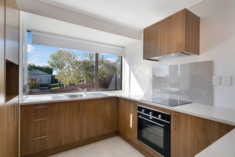 Photo of property in 11 Danube Lane, Glen Eden, Auckland, 0602