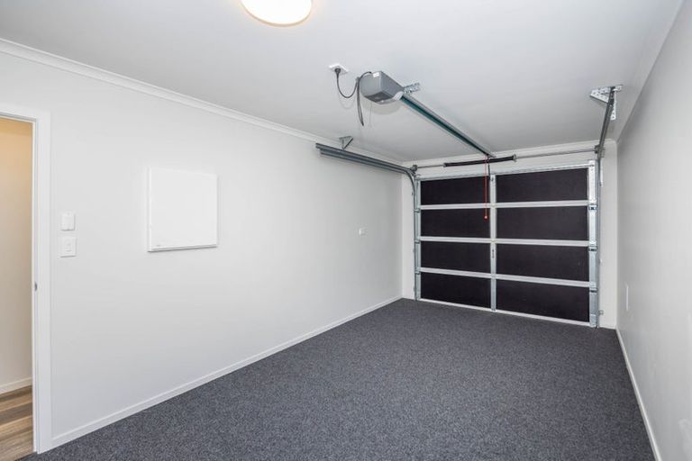 Photo of property in 13 Waruhia Crescent, Rototuna North, 3210
