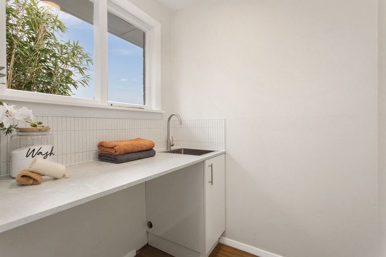 Photo of property in 29 Donnington Street, Parklands, Christchurch, 8083