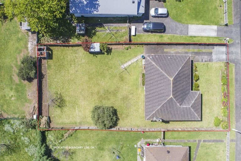 Photo of property in 11 Hooks Road, Manurewa, Auckland, 2102