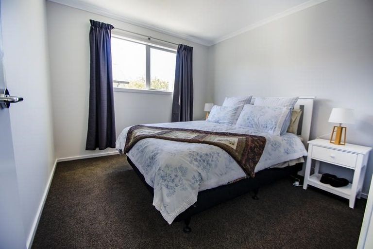 Photo of property in 20 Pisa Moorings Road, Mount Pisa, Cromwell, 9383