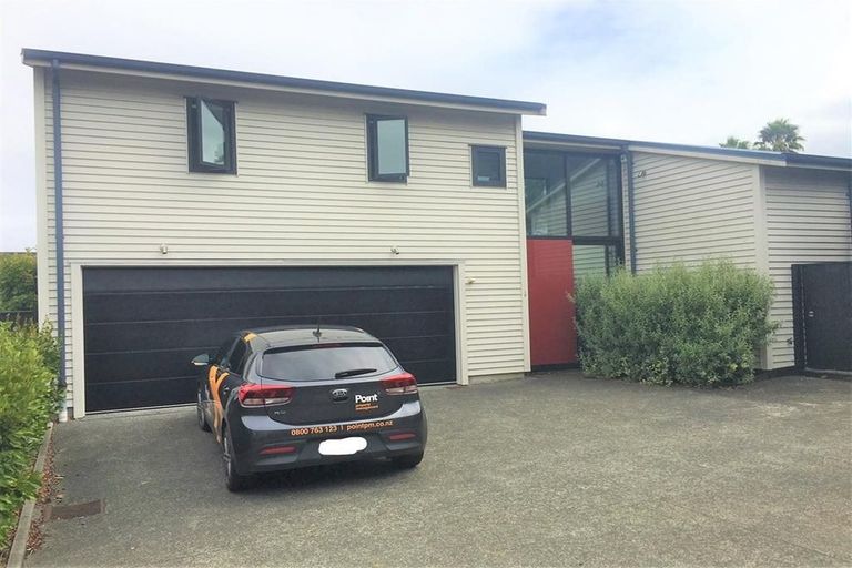 Photo of property in 1f Eversleigh Road, Belmont, Auckland, 0622